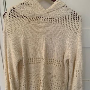 Never worn Anthropologie ivory sweater Size small